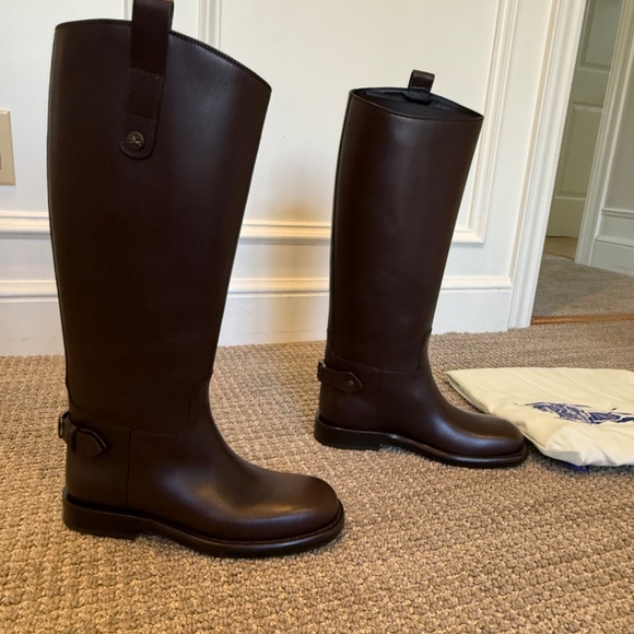 Burberry Cavalier 40mm boots - Picture 2 of 6